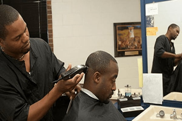 The 5 Best Barbers In The World [Top Barbershops]
