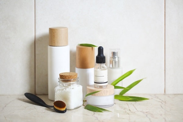 10 Benefits Of Natural Cosmetics You Should Know