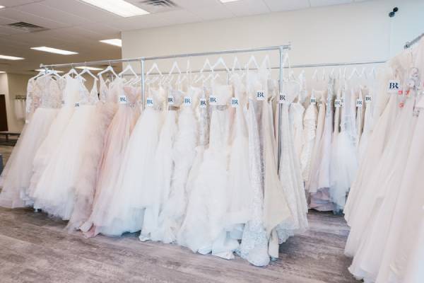 How to Start A Successful Bridal Shop Business